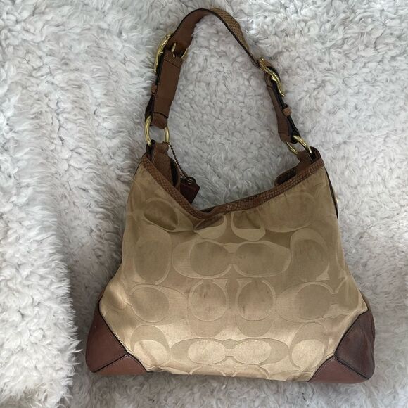 Coach Monogram khaki canvas shoulder bag tan leather trim gold tone hardwares - Picture 5 of 13